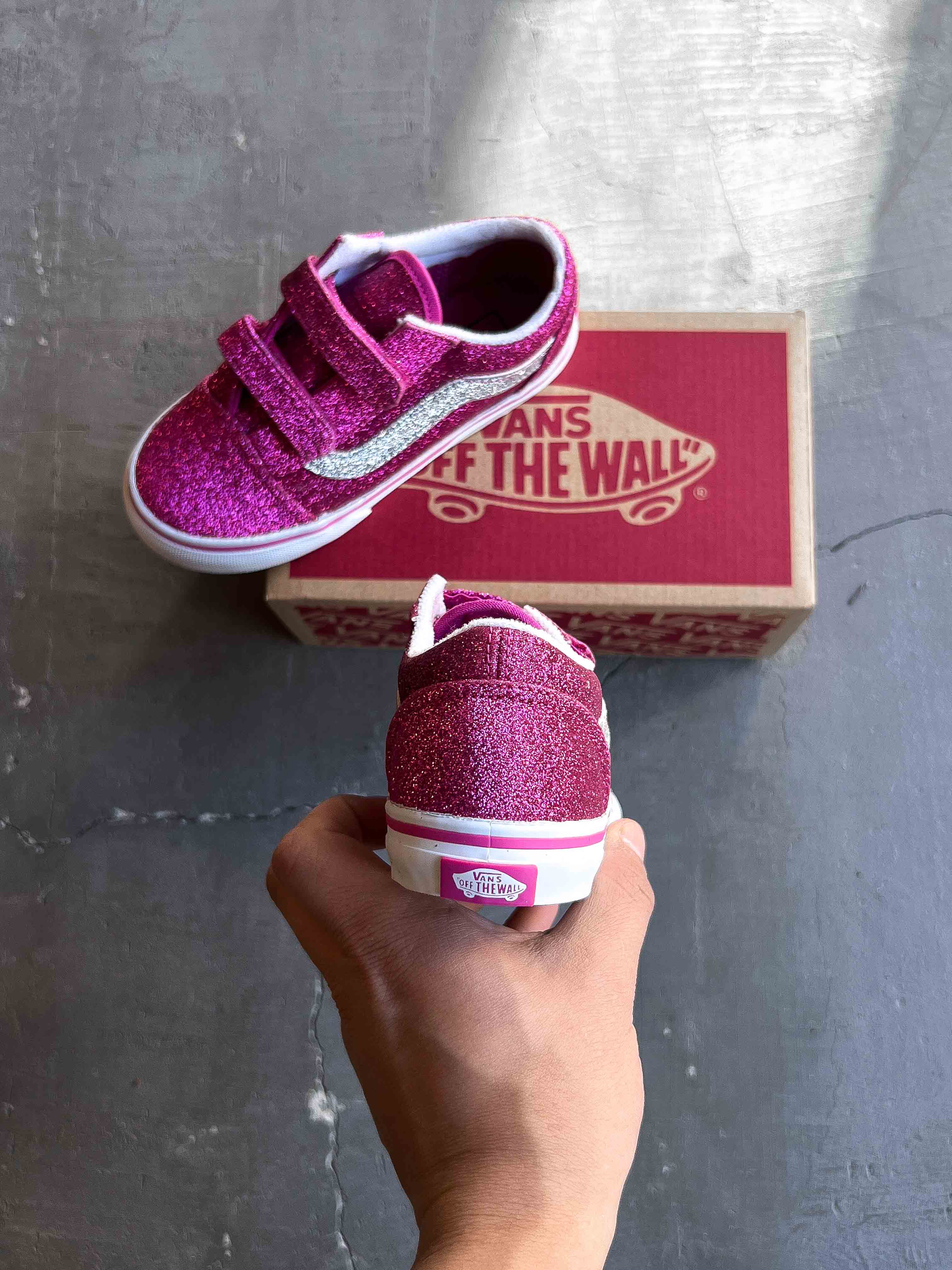 TÊNIS VANS OLD SKOOL V INFANTIL GLITTER RASPBERRY ROSE TEAHUPOO