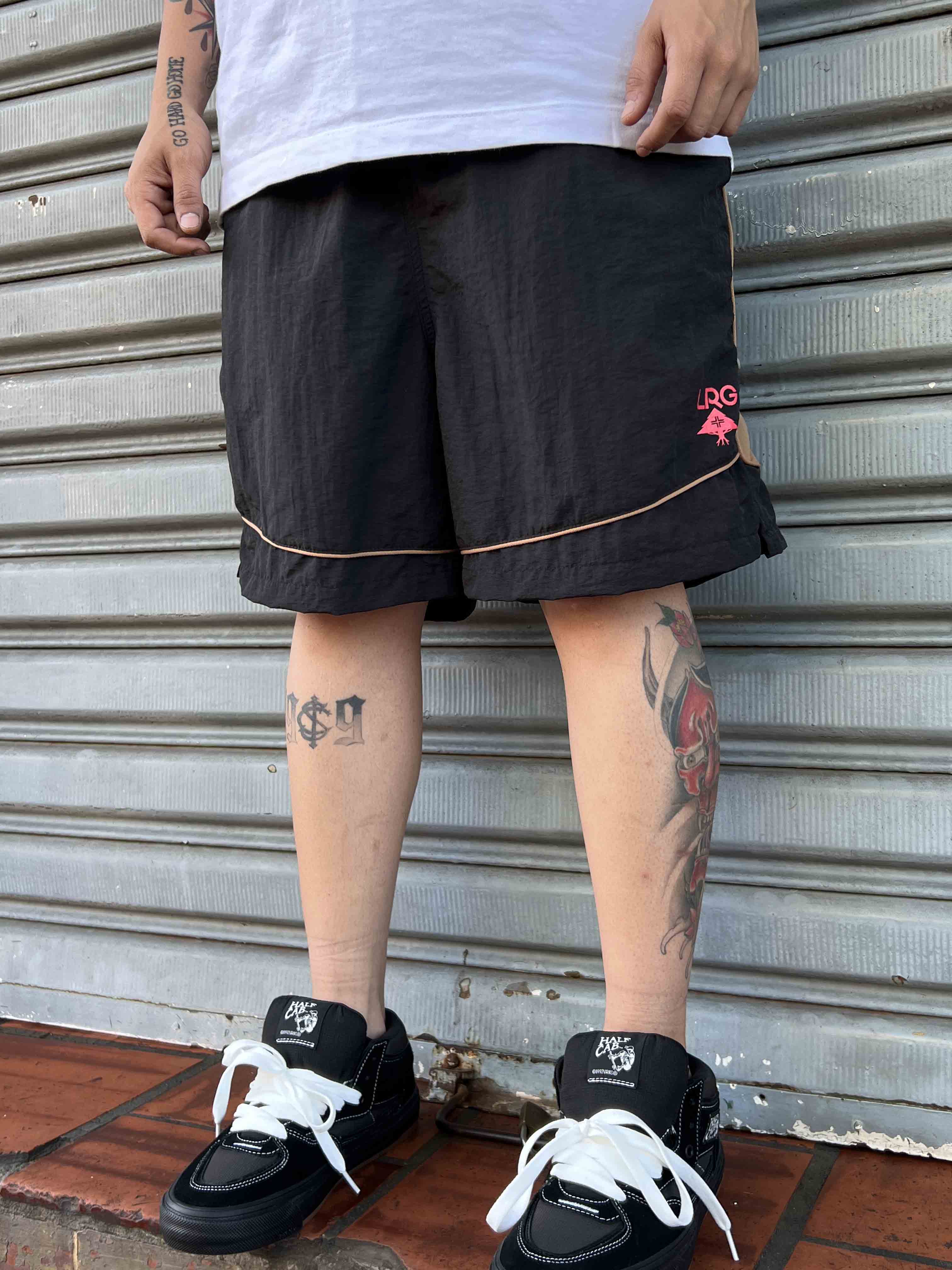 BERMUDA LRG ELÁSTICO COSTAL WOVEN SHORT PRETO | TEAHUPOO