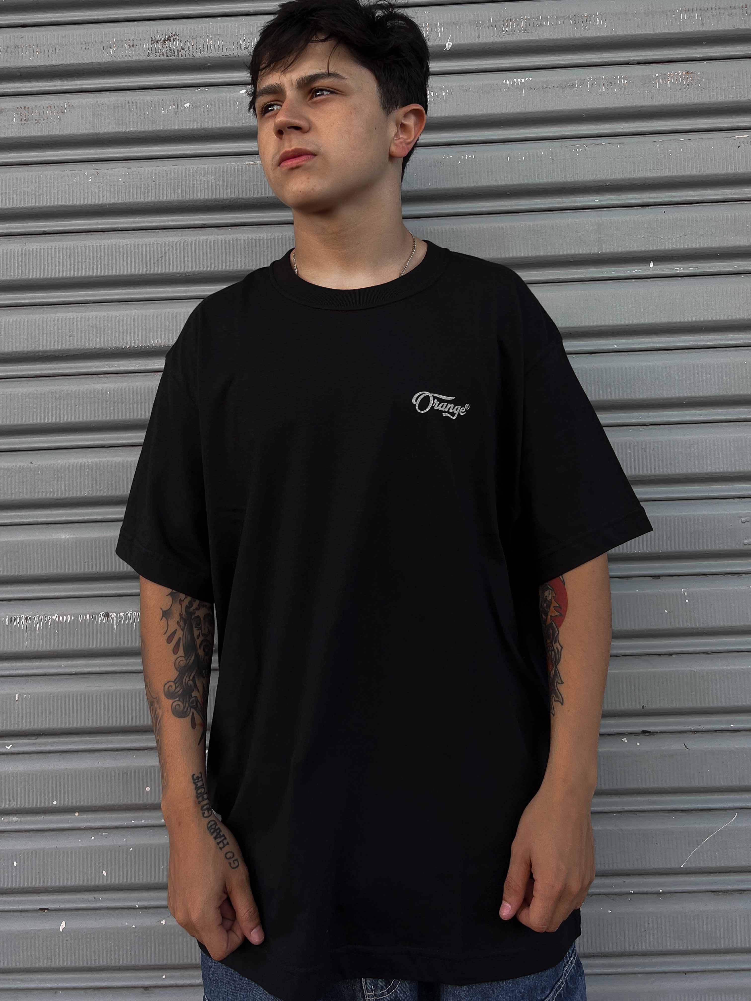 CAMISETA ORANGE CRAFTED BREAKFAST PRETO |TEAHUPOO